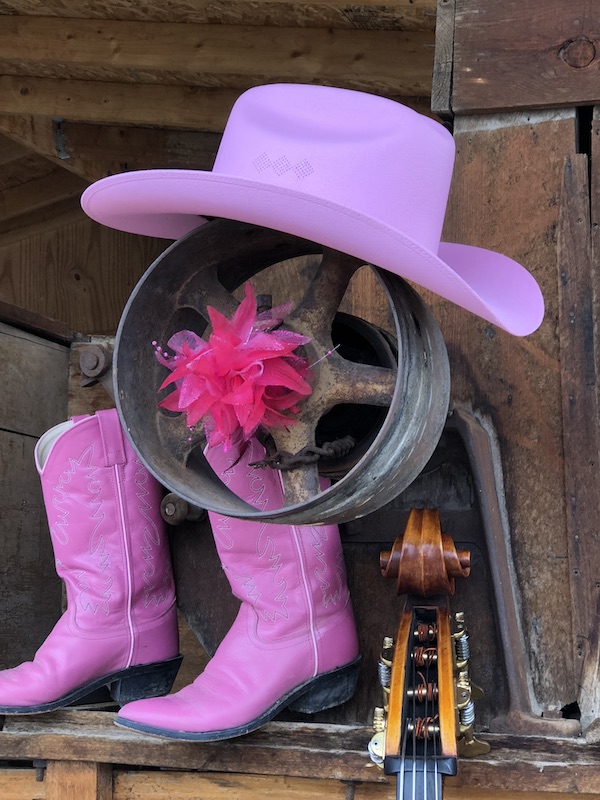 Ladyfingers and a Thing'r, Too